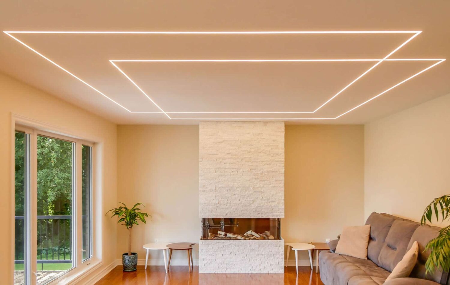 Architectural Linear Light With Tunable White Technology
