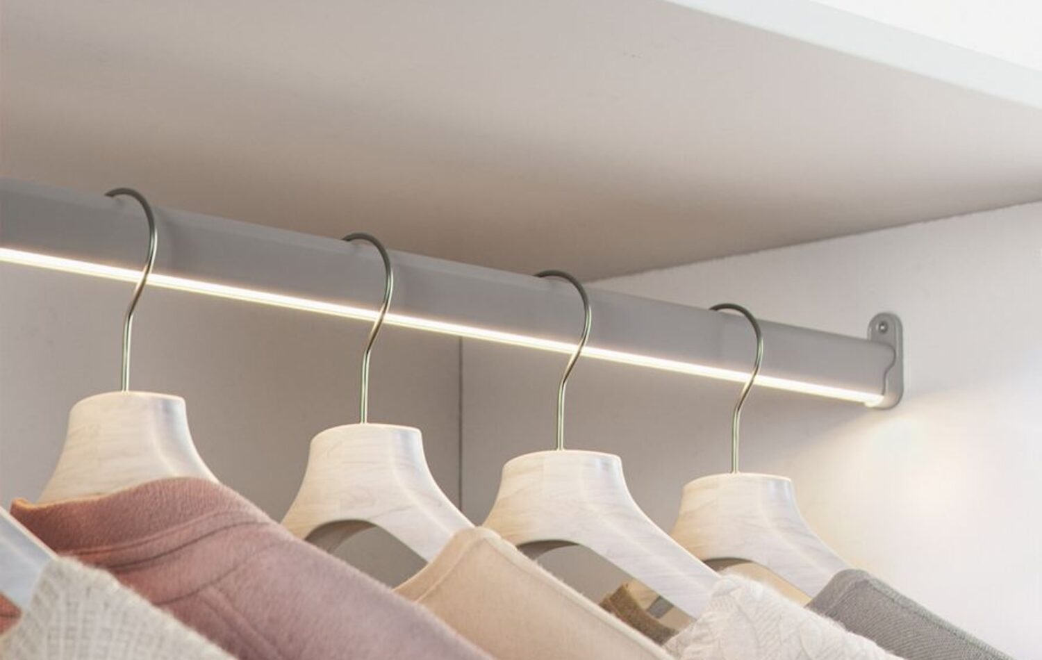 HRZ1401F Suspended LED Closet Rod Light with Flat Frosted Lens