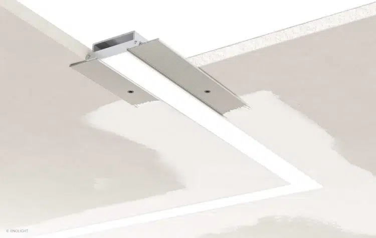 SPK8115F Plaster-in Recessed Linear Light with One Inch Flush Frosted Lens